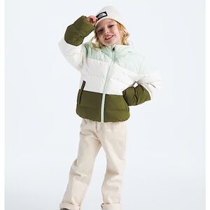 The North Face Kids' Light Green Jacket 600 size 5